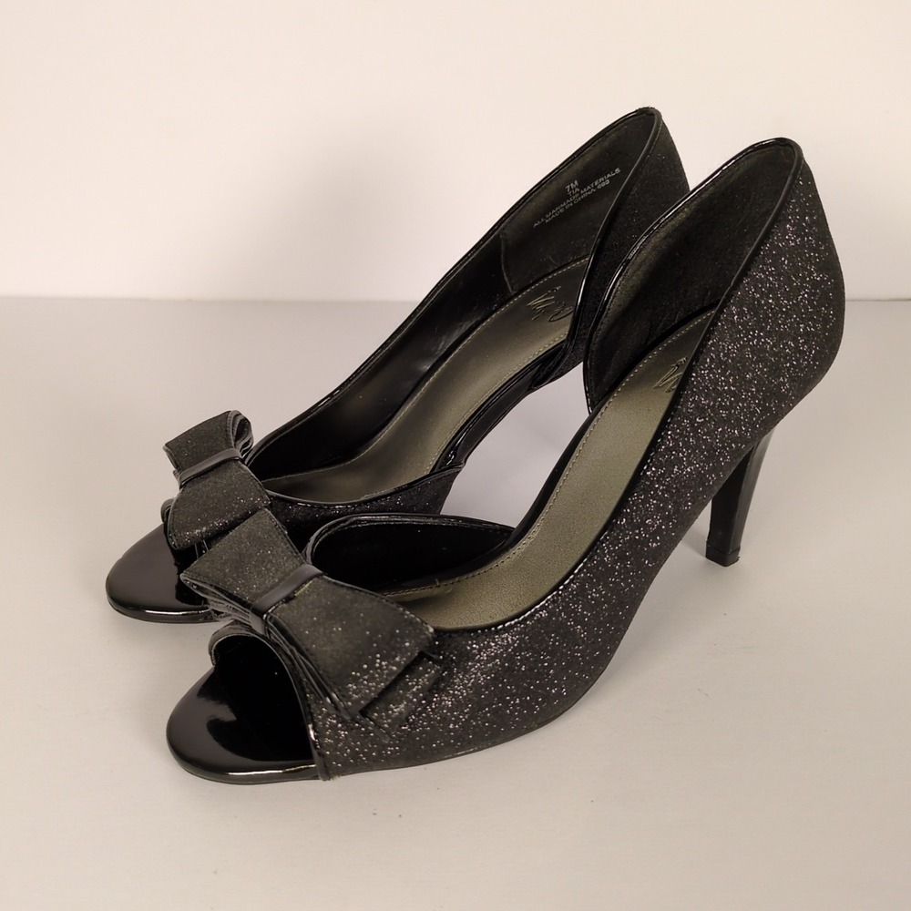 IMPO VTG‎ Black Heels SZ 7 Patent Leather Glitter Open Toe Bow Accent Pumps - Picture 2 of 8